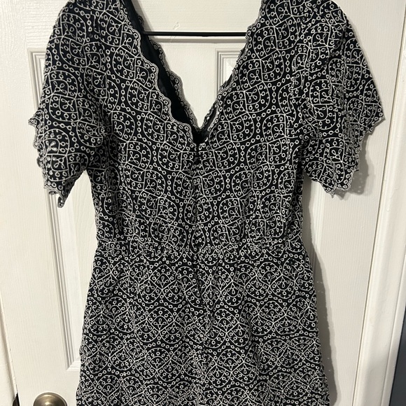 Express Romper - Picture 4 of 5